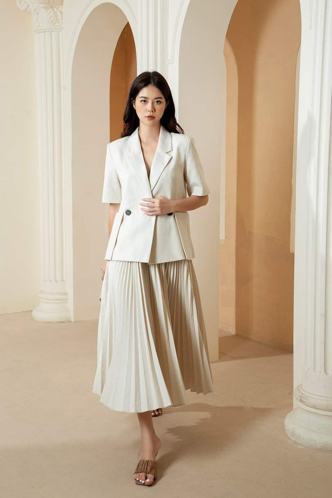 Ivory Linen Pleated Midi Skirt for Women, Casual High Waist A-Line Skirt, Elegant Minimalist Summer Skirt
